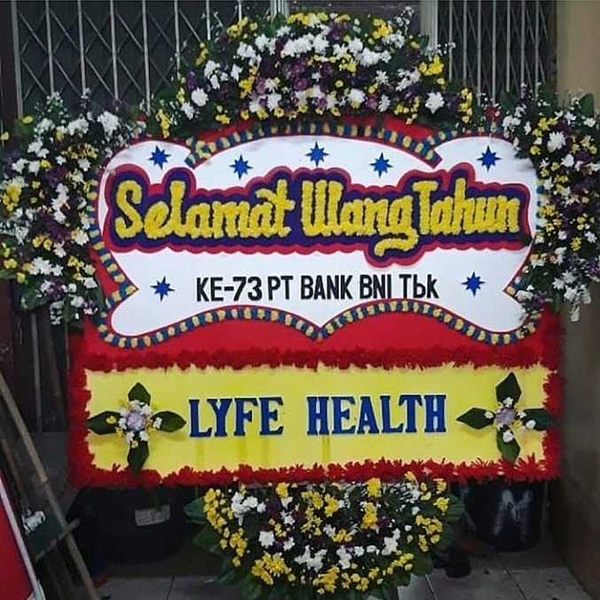 Papan Bunga = 212